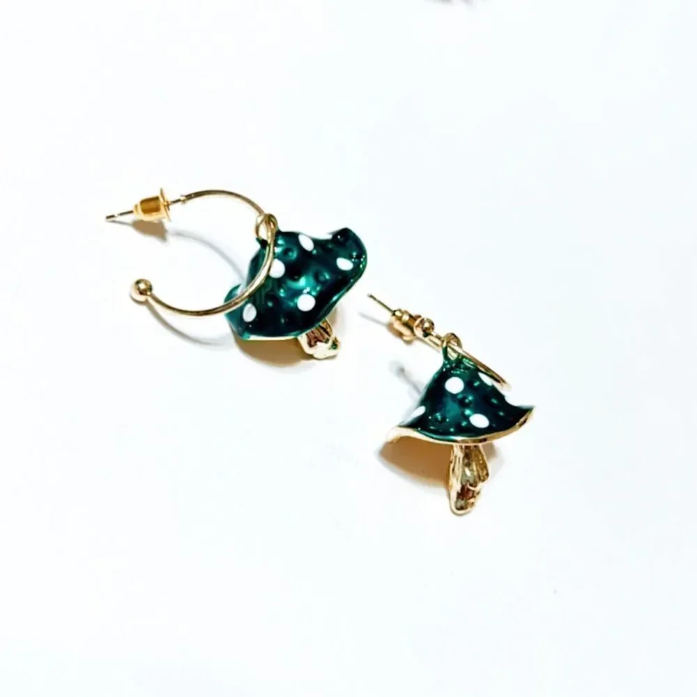 Mushroom  hoop  earrings  M130
